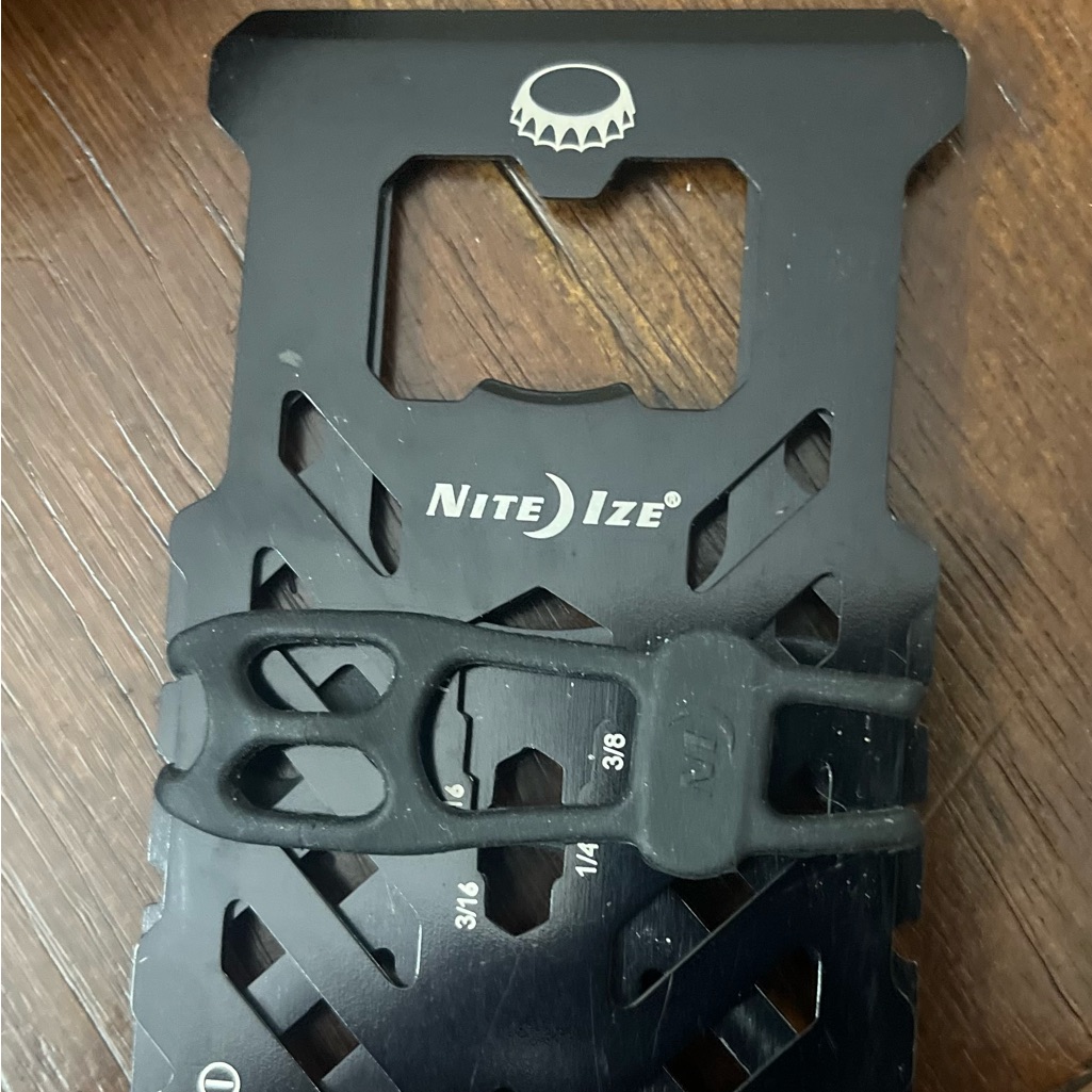 Nite Ize Black Multi-Tool Card Wallet/Money Clip